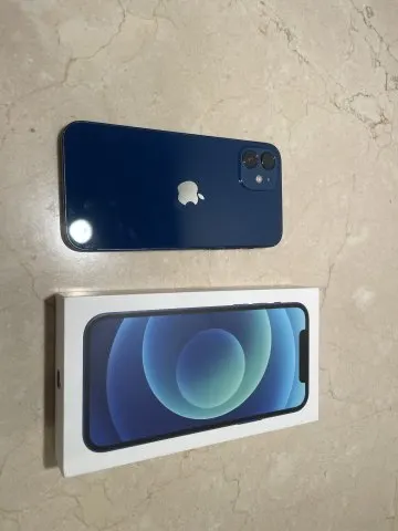 iPhone 12 64GB SIMフリーの画像（0）