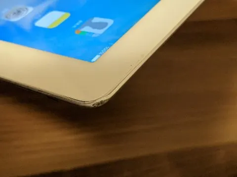 iPad 第3世代 WiFiモデル 16GB A1416の画像（3）