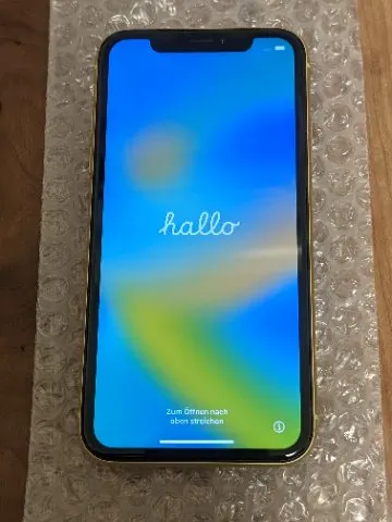 iPhone XR 64GB au 美品アクティベーションロックの画像（0）