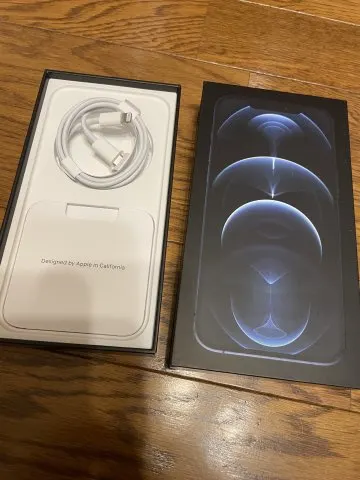iPhone12proMAX 128GB【ブルー】の画像（4）