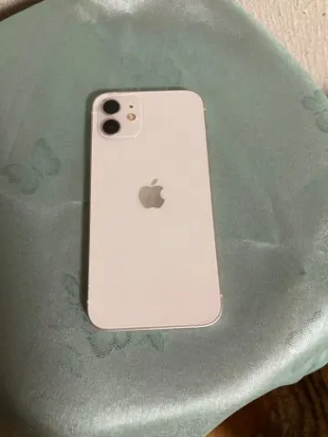 iPhone 12の画像（3）