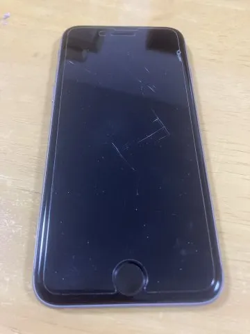 iPhone 6s 画面割れありの画像（0）