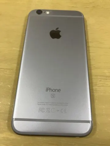 iPhone 6s 画面割れありの画像（1）