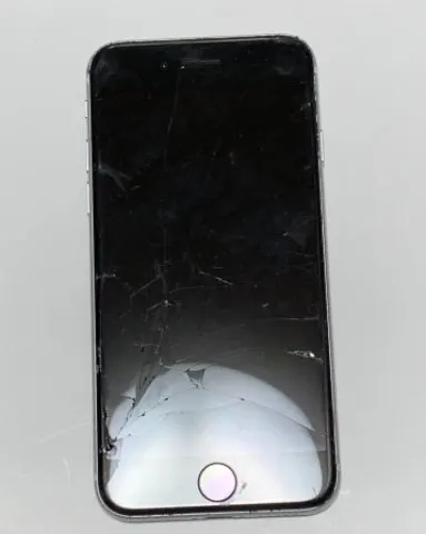 iPhone SE2 ジャンク　赤ロムの画像（1）