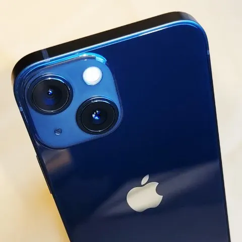 iPhone13 mini 128GB ミッドナイト SIMフリー 赤ロム ゆゆゆ様専用の画像（0）