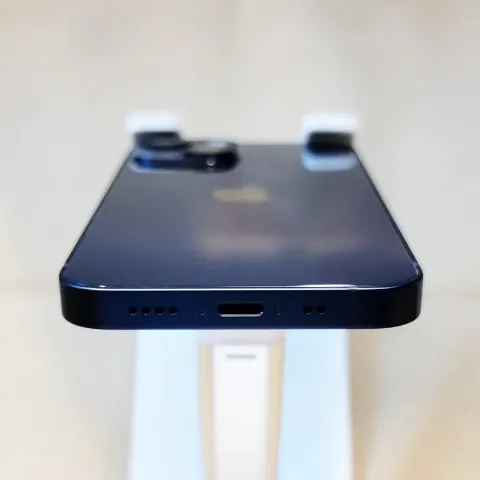 iPhone13 mini 128GB ミッドナイト SIMフリー 赤ロム ゆゆゆ様専用の画像（2）