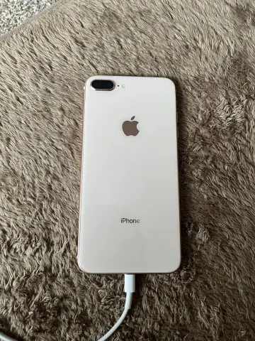 iPhone8plus赤ロムの画像（1）