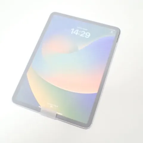 D479 Apple iPad Pro 11インチ 256GB 第4世代 シルバー SBM系判定△の画像（0）