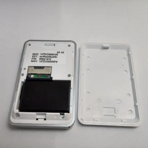 ドコモ　BF-01D wifi 利用制限△ 通電確認済み　中古の画像（2）