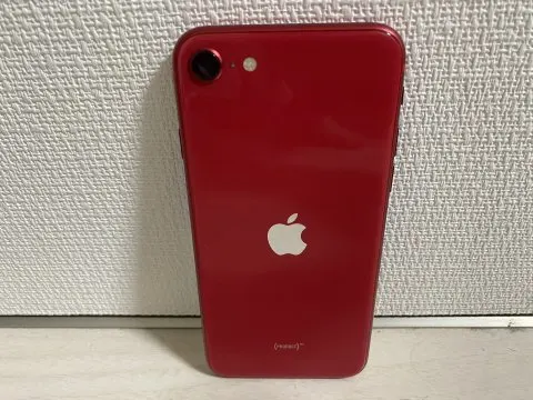 将軍様 専用【美品】iPhone SE 第2世代 ソフトバンクの画像（1）