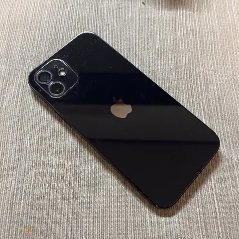 iPhone12 au 64GBの画像（1）