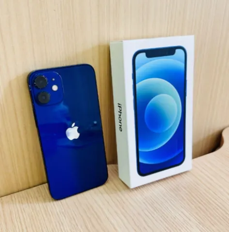 iPhone12 mini 64GB ブルー SIMフリー 箱、充電器付きの画像（1）