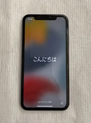 iPhone 11 パープル 64GB SIMロック解除済 auの画像（0）