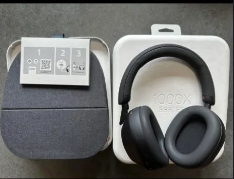 SONY WH-1000XM5 BLACK ソニーワイヤレスノイズキャンセリングの画像（2）