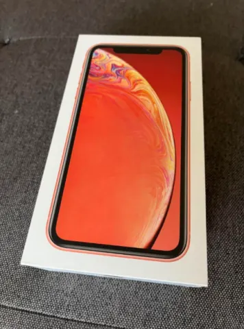 iPhone XR Coral 128 GB Simフリーの画像（0）