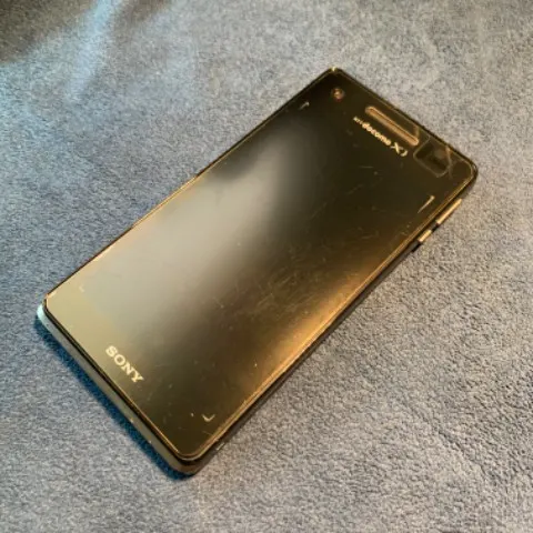 docomo with series Xperia AX SO-01Eの画像（0）
