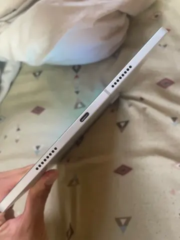 iPad Pro第4世代11インチ128G Wi-Fiセルラーモデルの画像（3）