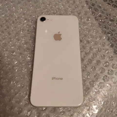 iPhone8 フレーム歪み 水没反応ありの画像（4）