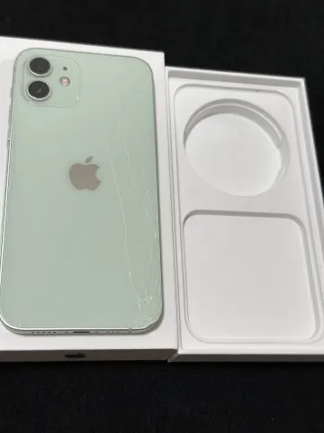 iPhone 12 64GB グリーン　simフリー  ジャンクの画像（1）