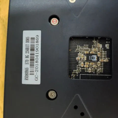 RX570 8GB AMD グラフィックボードの画像（2）