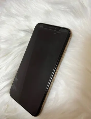 iPhoneXS 赤ロムの画像（1）