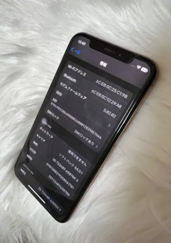 iPhoneXS 赤ロムの画像（2）