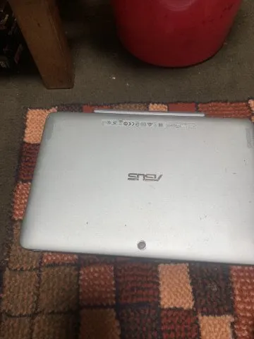 ASUSの画像（0）