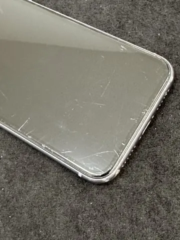 iPhone 11 128GB  パープル   ジャンクの画像（3）