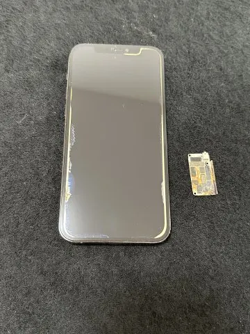 iPhone 12 Pro 256GB パシフィックブルー　国内版simフリー ジャンクの画像（0）