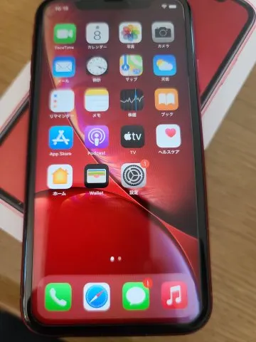 早い者勝ち！Apple iPhone XR RED 64GB SIMロック解除 au以外のキャリア可能の画像（1）