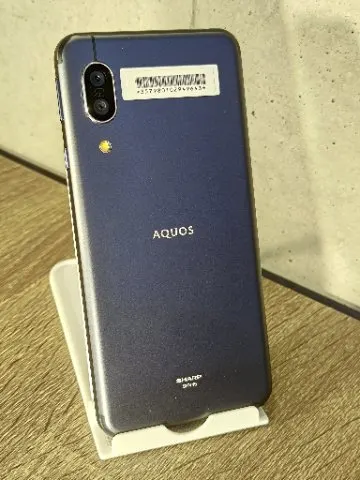 美品　AQUOS sense3 SHV45　SIMフリー スマホの画像（1）