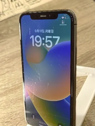iPhone 11  64 GB  SIMロック解除済み　スマホの画像（0）