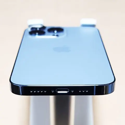 夏美様専用iPhone13 Pro Softbank シエラブルー 128GB 送料無料の画像（2）