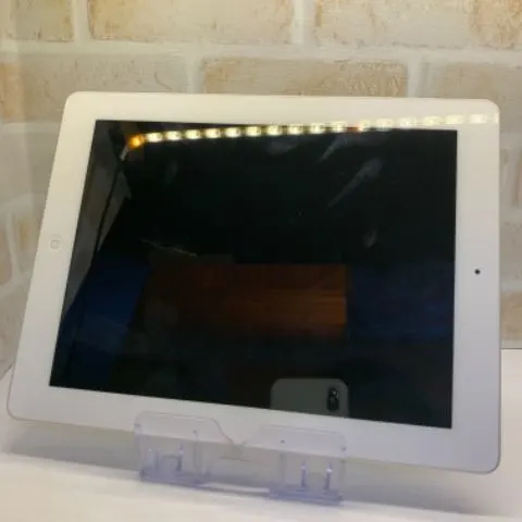【便乗値下げ】iPad4 128GB ホワイト ジャンクの画像（0）