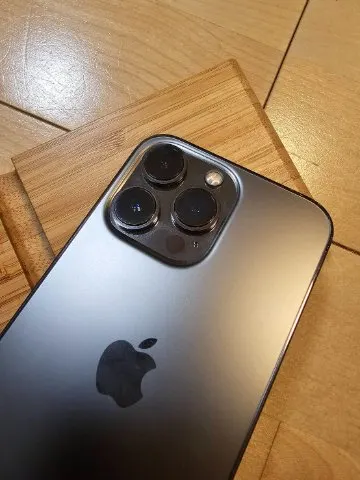 【藤原様専用】iPhone13 Pro 128GB 赤ロムの画像（3）