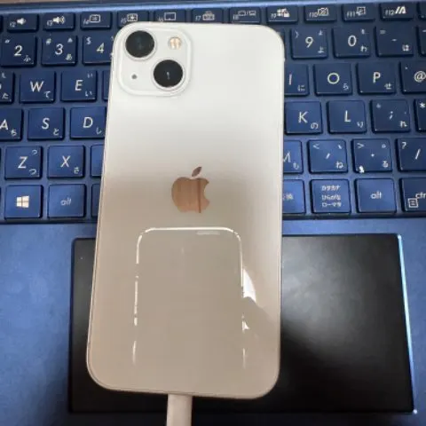 Apple iPhone 13 スターライト 128GB 256GB 512GB ジャンク 動作未確認 現状品 JUNKの画像（0）