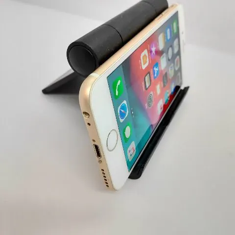 【値下げ】iPhone6 128GB 画面割れ フロントカメラ× 近接センサー×の画像（2）