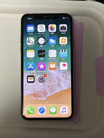 iPhone X  256GB【赤ロム】の画像（2）