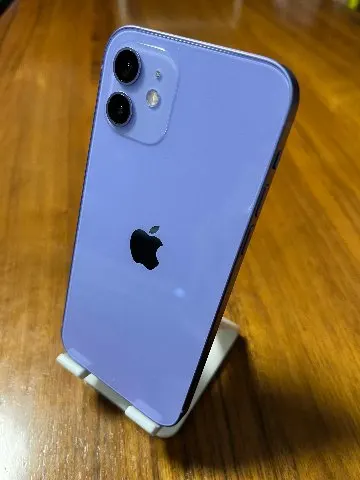 iPhone 12 SoftBank SIMロック解除済 赤ロムの画像（1）