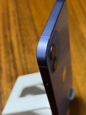 iPhone 12 SoftBank SIMロック解除済 赤ロムの画像（4）
