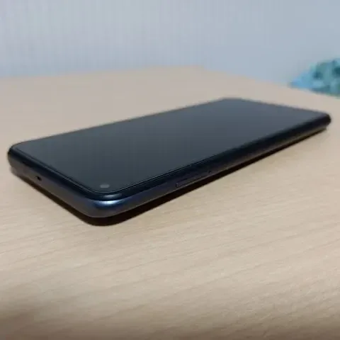 Xiaomi Redmi Note 9T A001XM 4GB/64GB SIMロック解除不可 赤ロムの画像（4）