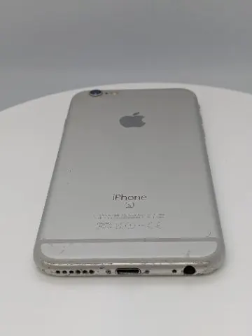 iPhone 6s 64GBの画像（3）
