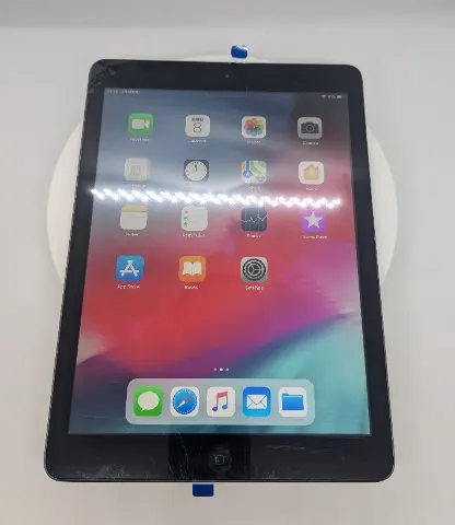 iPad Air WiFi 16GBの画像（0）