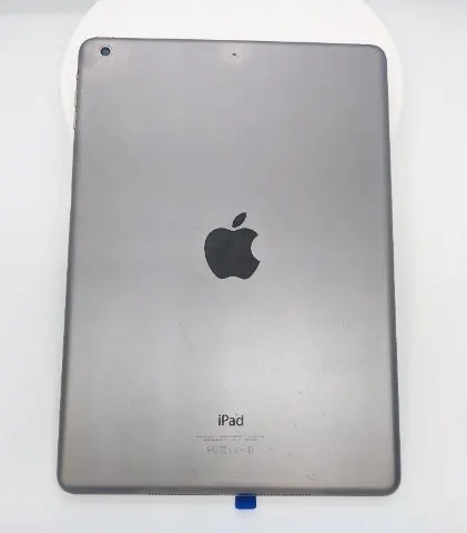 iPad Air WiFi 16GBの画像（2）