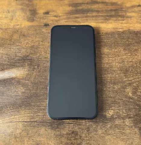 iPhone 12 ブラック 128 GB SIMフリー 本体のみの画像（1）