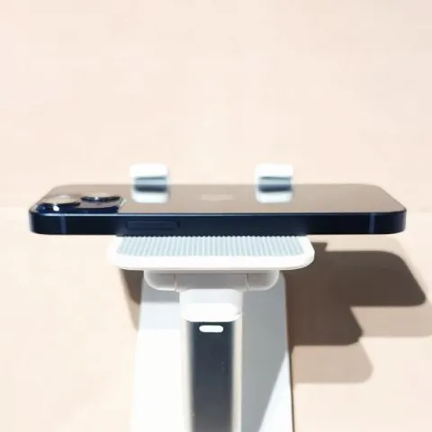 藤原正信様専用 iPhone13 mini Softbank 128GB ミッドナイト 赤ロム 送料無料の画像（2）