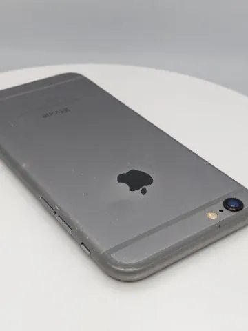 iPhone6 64GBの画像（3）