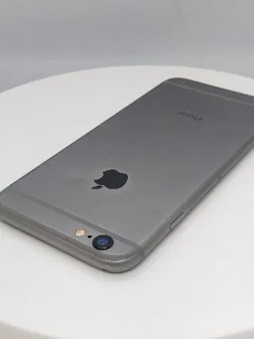 iPhone6 64GBの画像（4）