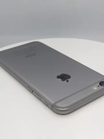 iPhone6s 64GBの画像（2）