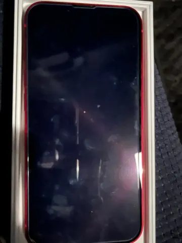 iPhone 13 レッド　128GBの画像（1）